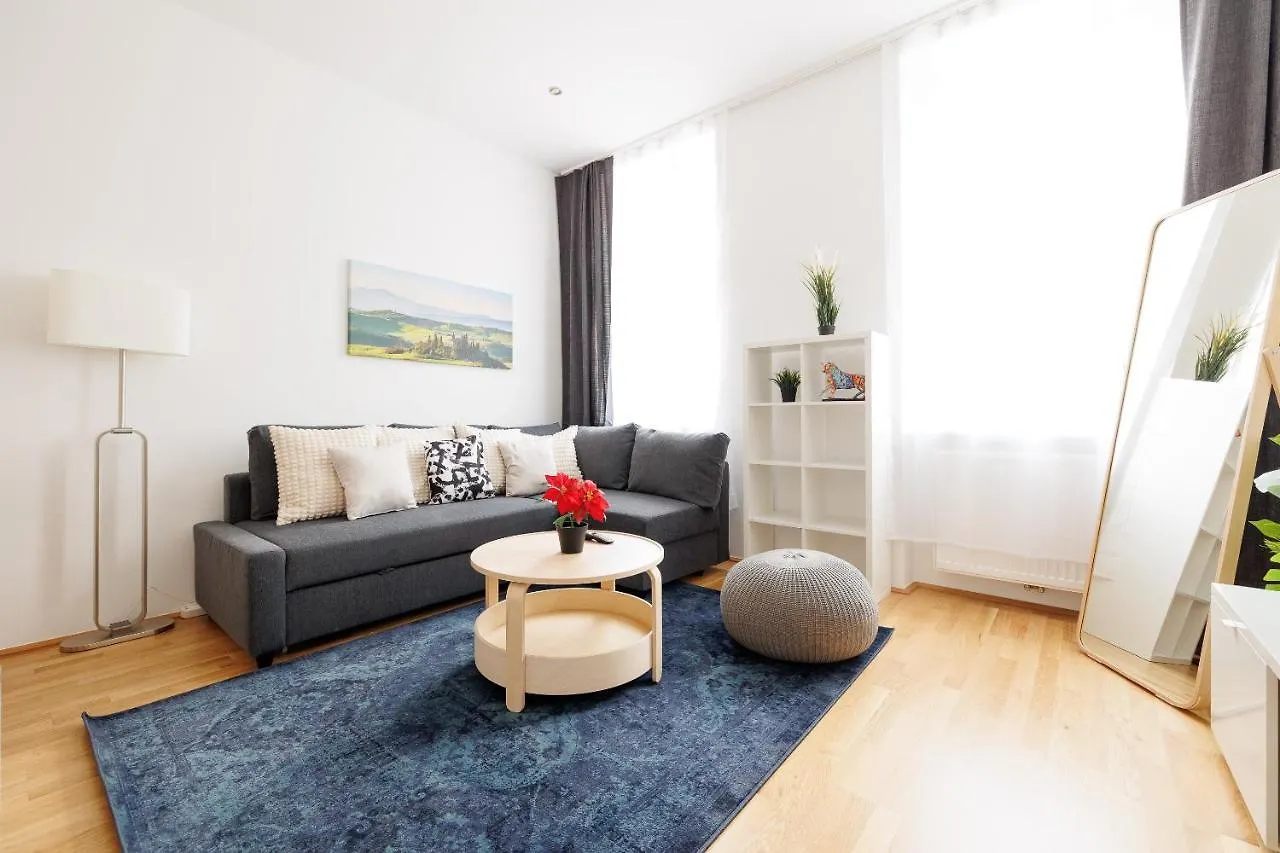 Charming Apartment Near Center Vienna 0*,