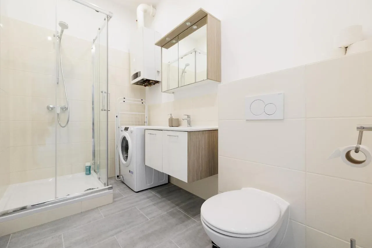 Charming Apartment Near Center Vienna