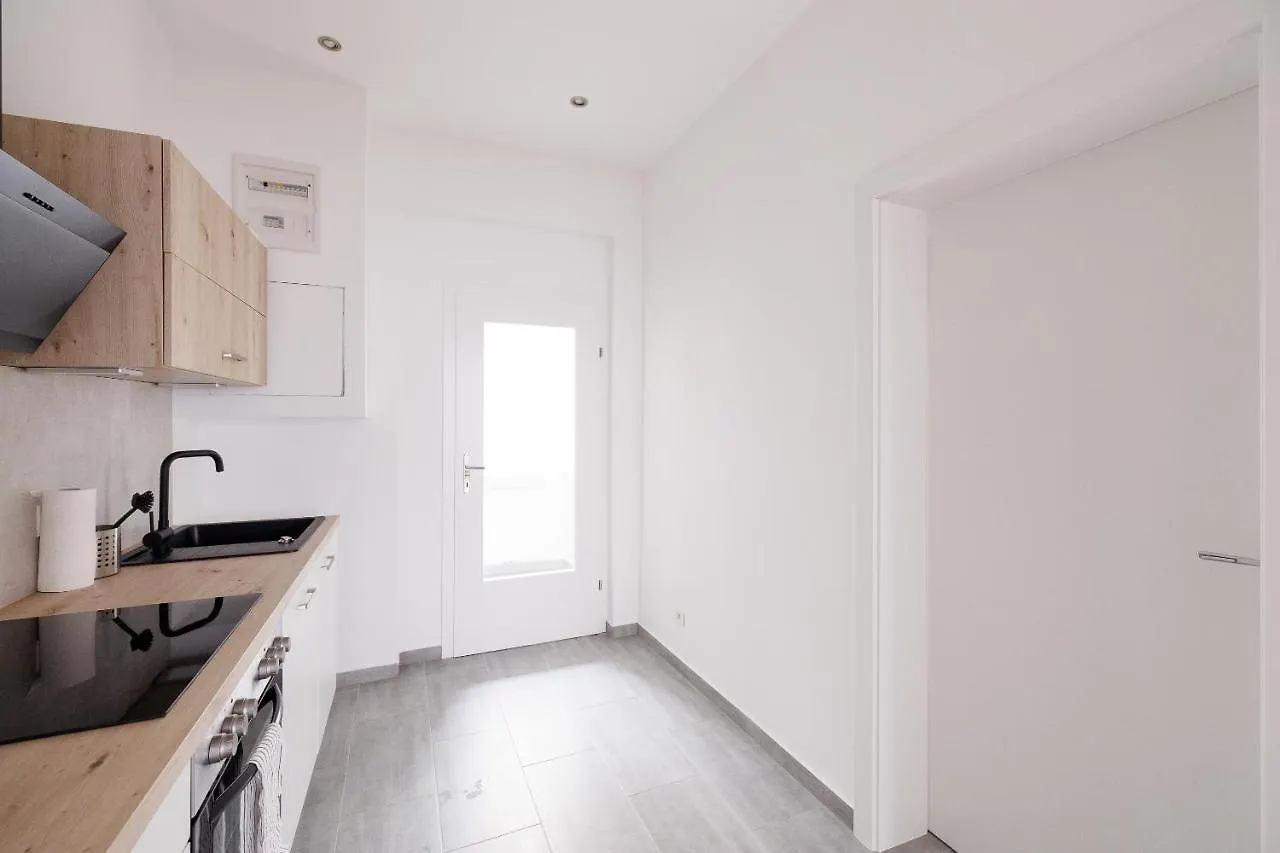 Charming Apartment Near Center Vienna