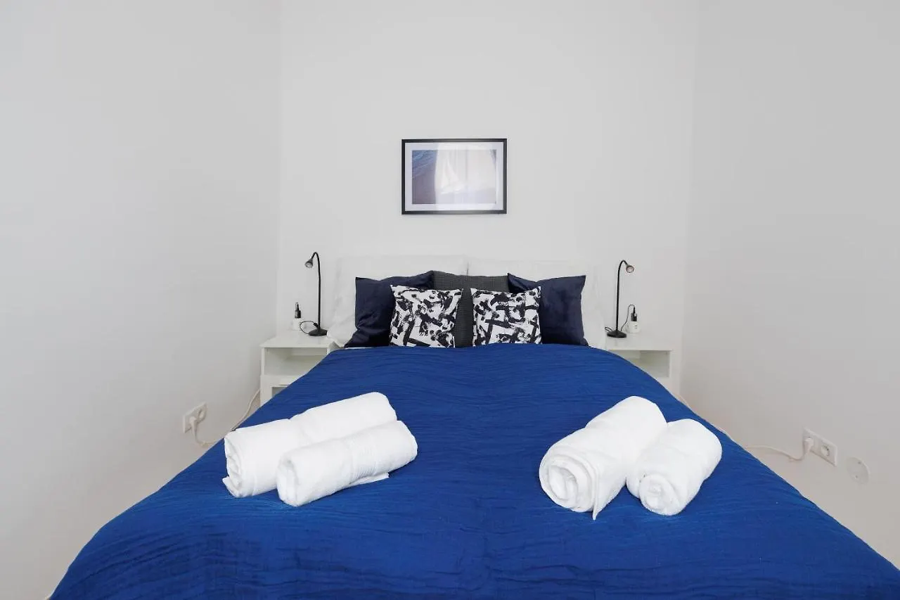 Charming Apartment Near Center Vienna